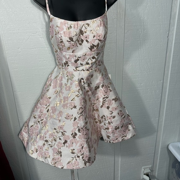 B Darlin Juniors' Lace-Up A-Line Spaghetti Strap Dress Size 3/4 NWOT - Picture 3 of 10